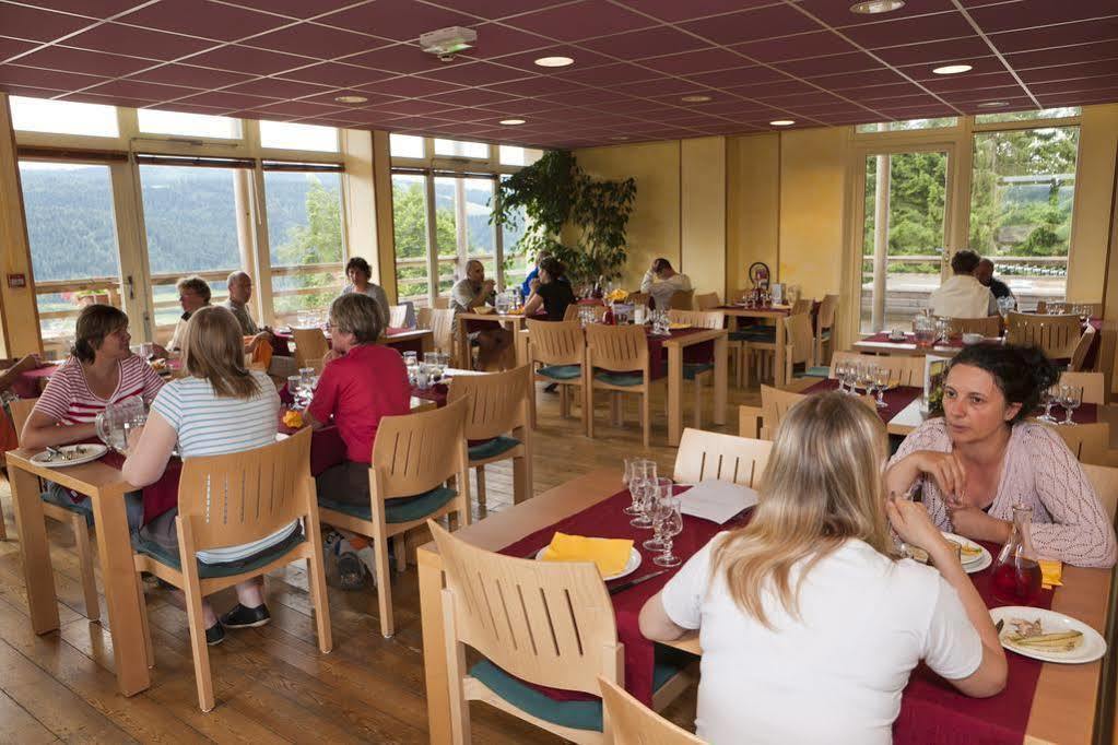Hotel Evasion Tonique Villers-le-Lac Exterior foto